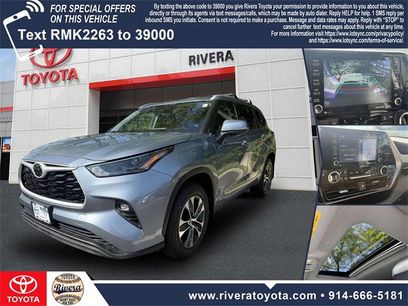 Used 2022 Toyota Highlander XLE