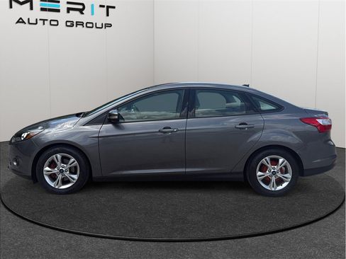 Used 2014 Ford Focus SE FWD image 5