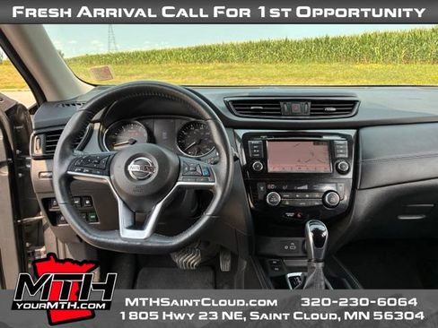 Used 2020 Nissan Rogue SL AWD/4WD image 11