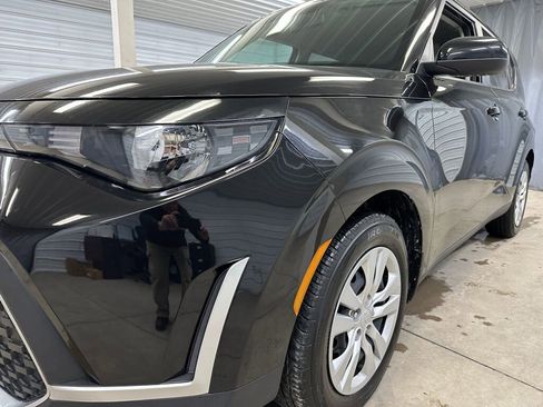Used 2023 Kia Soul LX FWD image 28