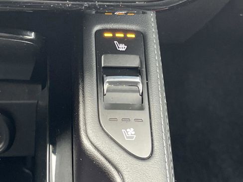 Used 2024 Kia Telluride EX image 42