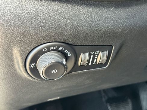 New 2026 Jeep Compass Latitude image 26