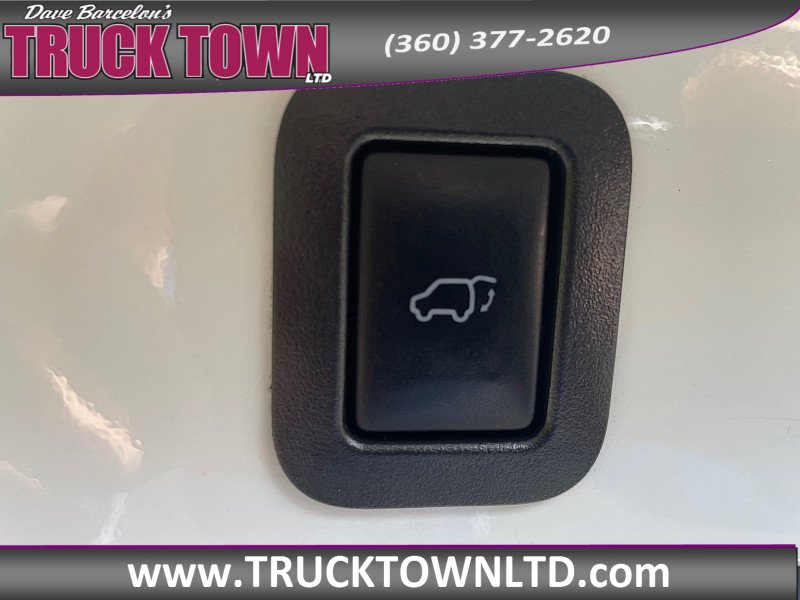 Used 2018 Toyota Highlander XLE AWD/4WD image 12