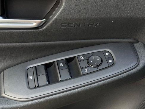 New 2026 Nissan Sentra SV w/ SV Convenience Package FWD image 19
