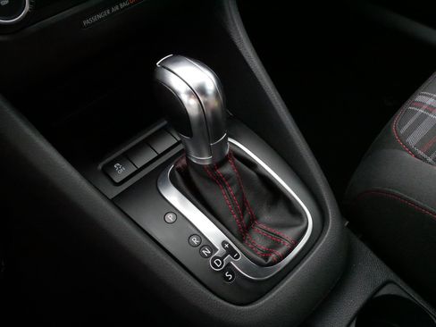 Used 2013 Volkswagen GTI 4-Door FWD image 24