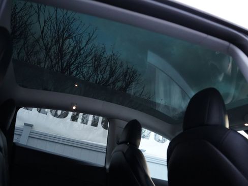 Used 2020 Tesla Model Y Performance image 80