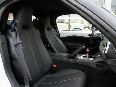 Used 2024 MAZDA MX-5 Miata Grand Touring w/ Weather Package image 26