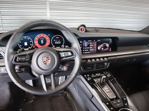 Used 2025 Porsche 911 Carrera image 14