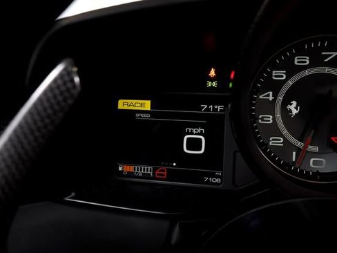 Used 2016 Ferrari 488 Spider RWD image 33