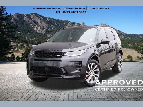 Used 2025 Land Rover Discovery Sport Dynamic SE AWD/4WD image 1