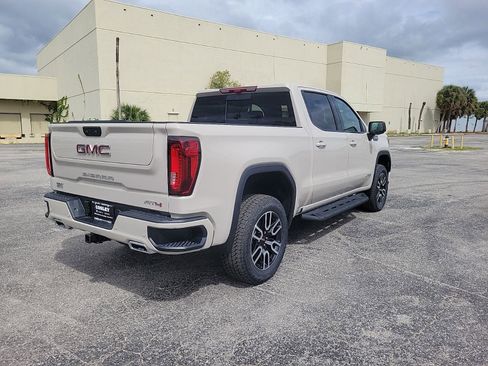 New 2026 GMC Sierra 1500 AT4 w/ AT4 Premium Package AWD/4WD image 5