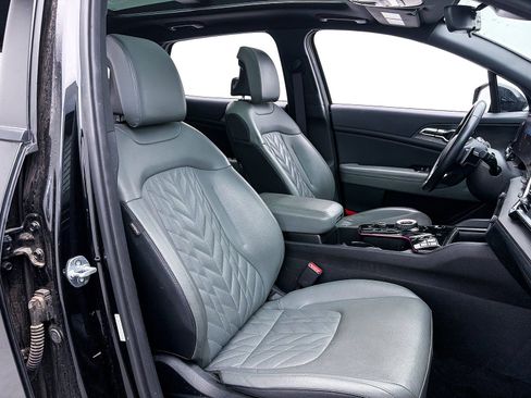 Used 2023 Kia Sportage X-Line Prestige image 38