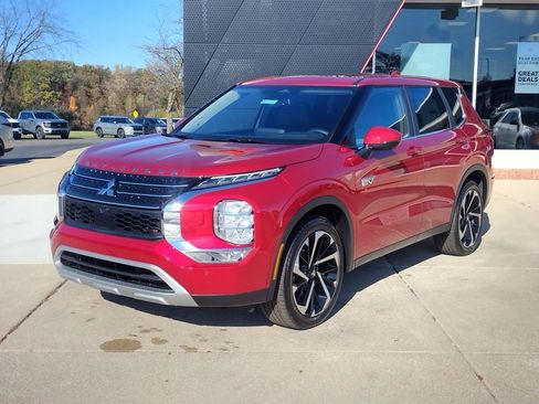 New 2025 Mitsubishi Outlander SE AWD/4WD image 1