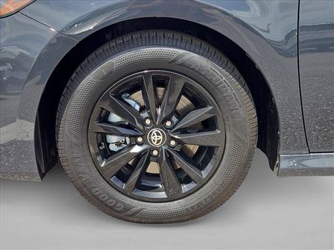 Used 2026 Toyota Camry LE FWD image 23