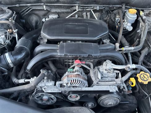 Used 2011 Subaru Outback 2.5i Premium image 22