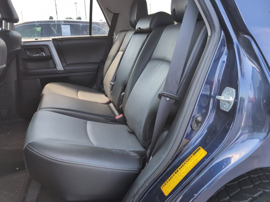 Used 2016 Toyota 4Runner SR5 Premium AWD/4WD image 11