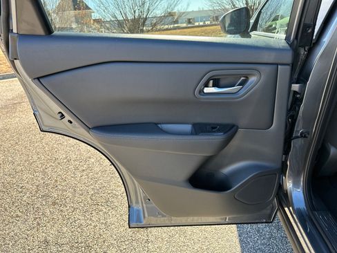 New 2026 Nissan Rogue SV image 22