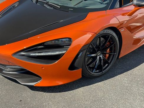 Used 2019 McLaren 720S RWD image 5