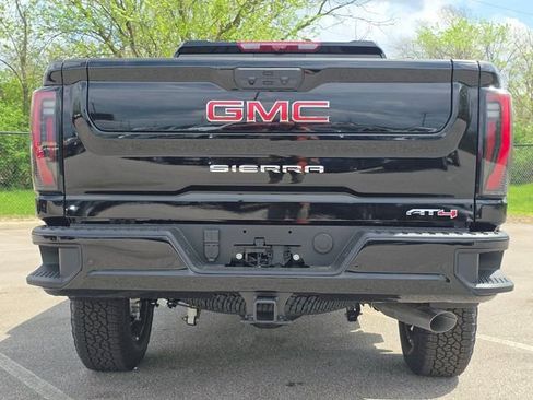 New 2026 GMC Sierra 2500 AT4 w/ AT4 Premium Plus Package AWD/4WD image 16