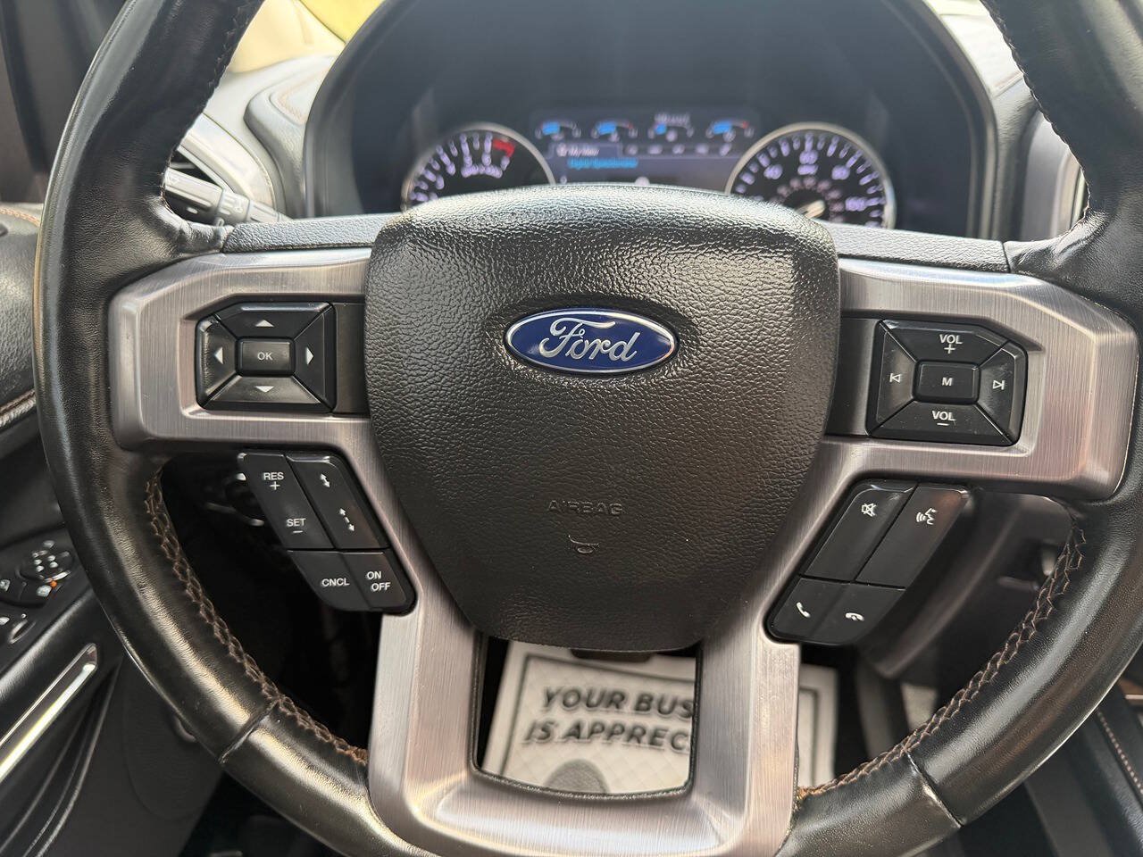 Used 2019 Ford Expedition Platinum AWD/4WD image 33