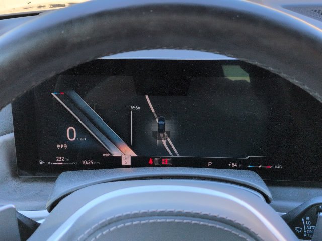 Used 2025 BMW X5 sDrive40i w/ M Sport Package RWD image 28
