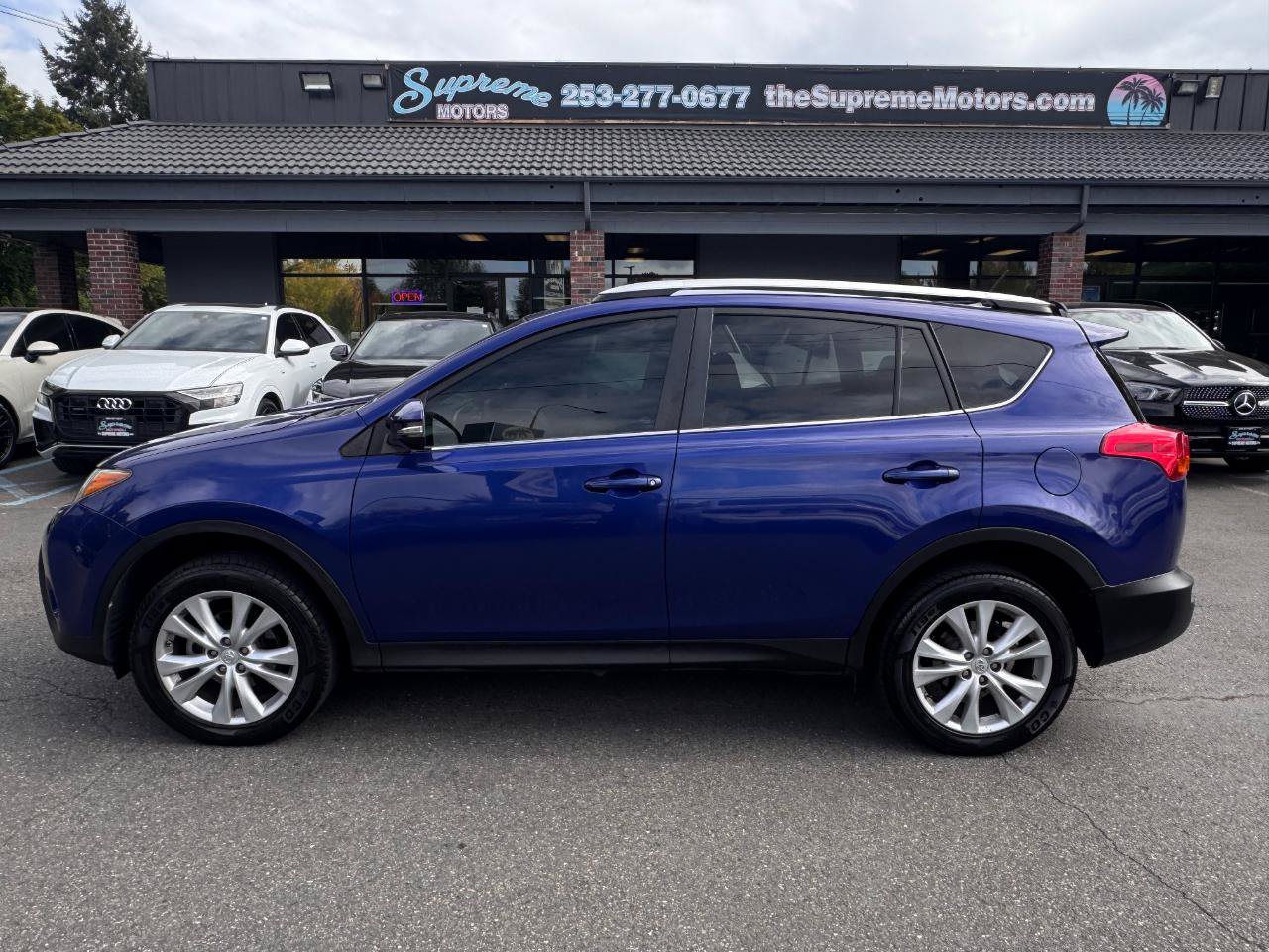 Used 2015 Toyota RAV4 Limited AWD/4WD image 5