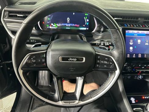 Certified 2023 Jeep Grand Cherokee Trailhawk w/ Advanced Protech Group II AWD/4WD image 13