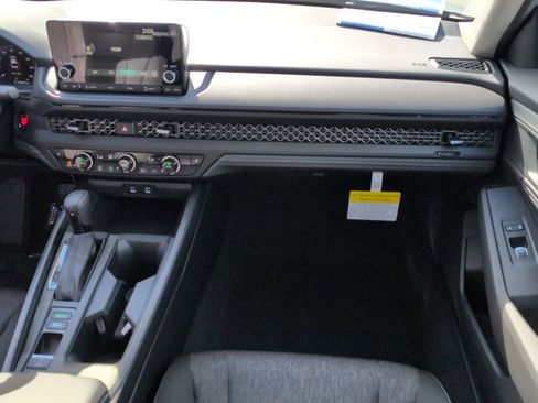 New 2025 Honda Accord SE image 21