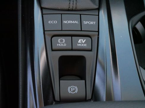 Certified 2026 Toyota Camry LE image 28