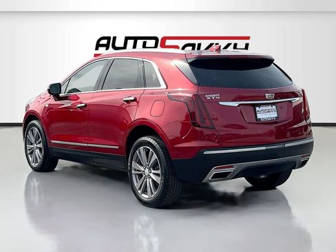 Used 2024 Cadillac XT5 Premium Luxury FWD image 5