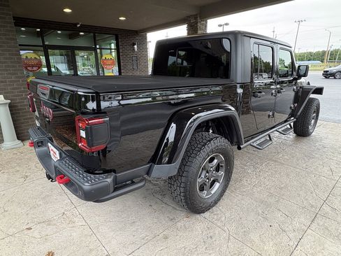 Used 2020 Jeep Gladiator Rubicon AWD/4WD image 6