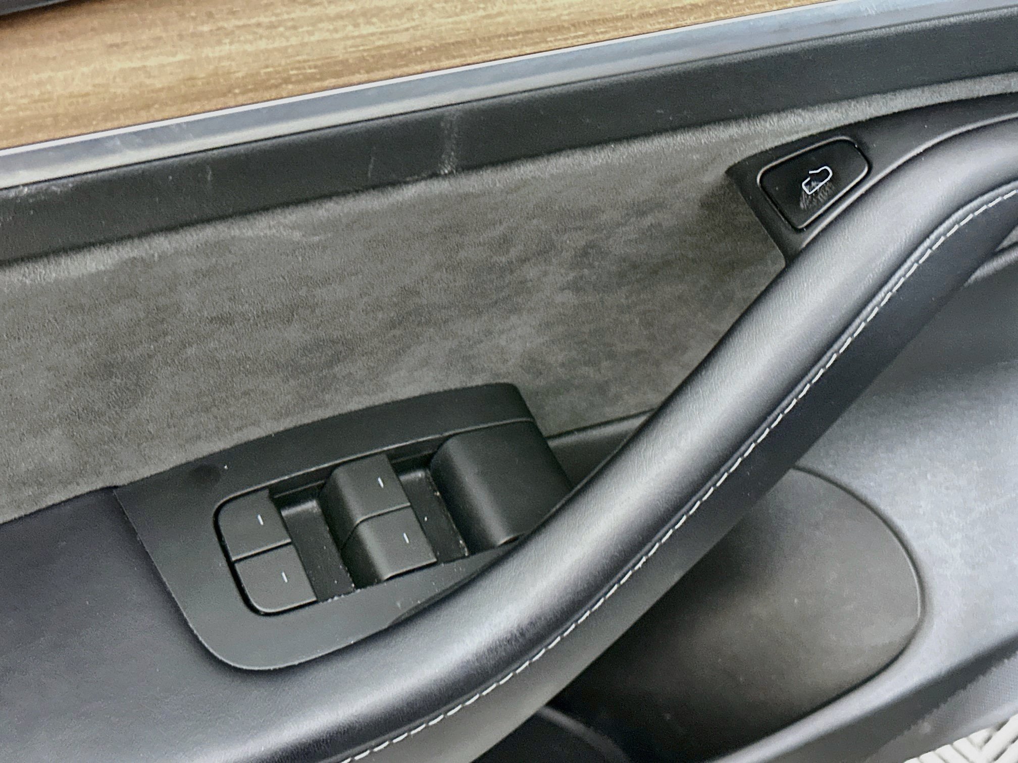 Used 2023 Tesla Model 3 Standard Range RWD image 15
