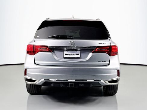 Used 2020 Acura MDX SH-AWD w/ Advance Package image 3