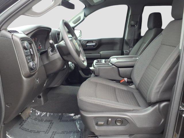Used 2026 Chevrolet Silverado 1500 Custom w/ Turbomax Blackout Package AWD/4WD image 9