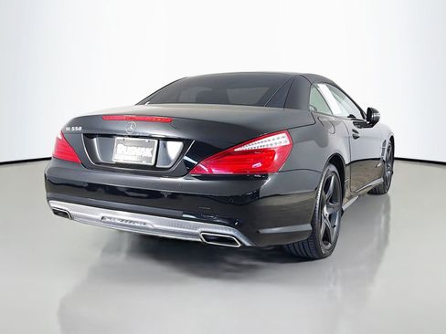 Used 2014 Mercedes-Benz SL 550 image 7