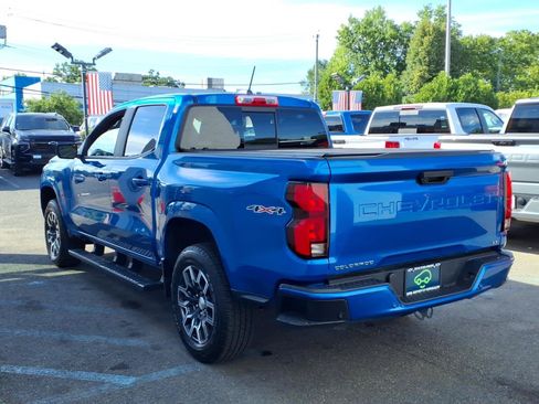 Used 2024 Chevrolet Colorado LT w/ LT Convenience Package III AWD/4WD image 4