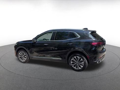 Used 2024 Buick Envision Preferred AWD/4WD image 10