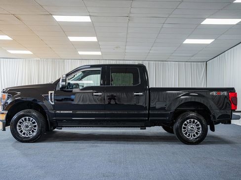 Used 2021 Ford F250 XLT w/ XLT Premium Package image 5