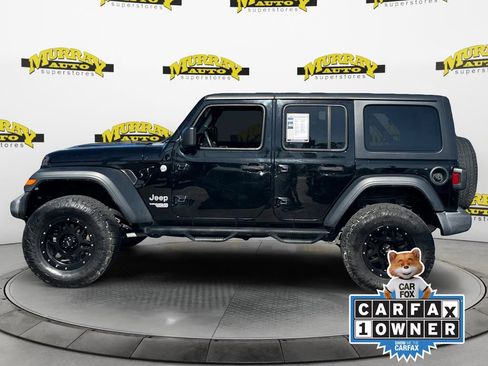 Used 2018 Jeep Wrangler Unlimited Sport S AWD/4WD image 2
