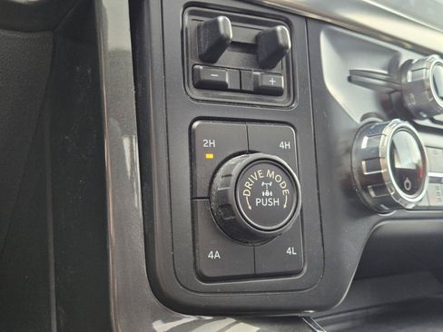 Used 2021 Ford F150 Lariat w/ Equipment Group 502A High AWD/4WD image 32