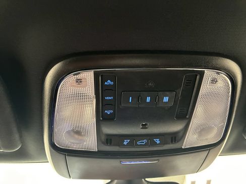 Used 2024 Dodge Durango GT AWD/4WD image 30