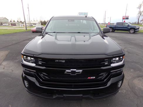 Used 2017 Chevrolet Silverado 1500 LTZ Z71 w/ LTZ Plus Package image 8