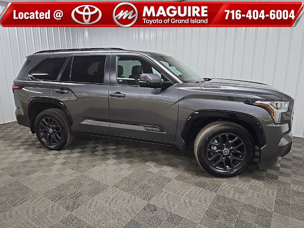 Used 2024 Toyota Sequoia Platinum AWD/4WD image 1