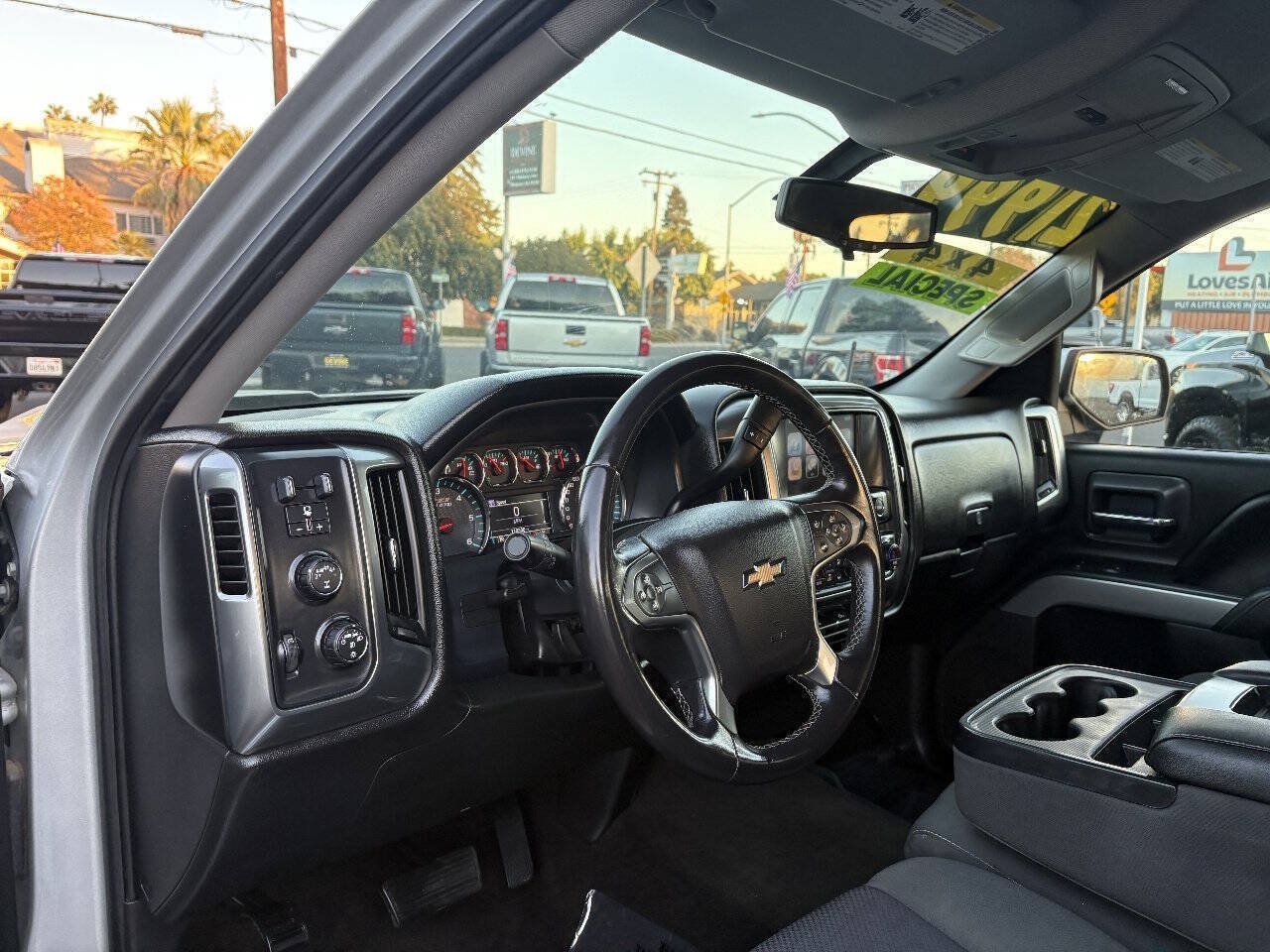 Used 2017 Chevrolet Silverado 1500 LT w/ All Star Edition AWD/4WD image 14