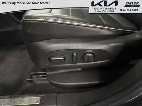 Used 2022 GMC Acadia Denali w/ Denali Ultimate Package image 30