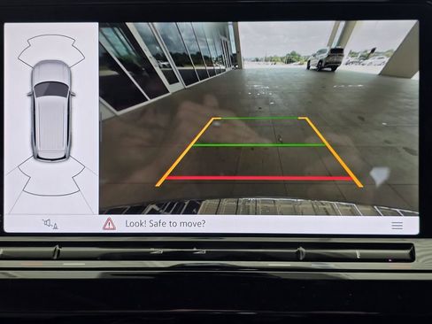 New 2026 Volkswagen Atlas SE FWD image 16