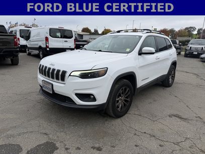 Used 2019 Jeep Cherokee Latitude w/ Cold Weather Group
