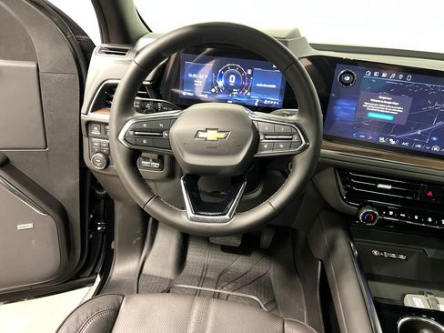 New 2026 Chevrolet Suburban High Country image 28