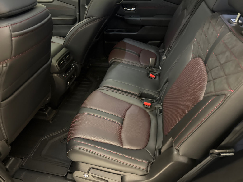 New 2026 Honda Pilot Black Edition image 19