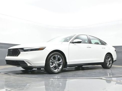 Used 2023 Honda Accord EX-L image 21